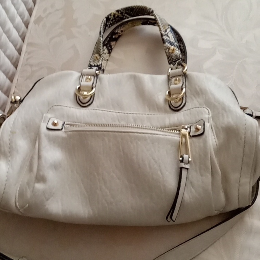 Purse - Picture 2 of 5